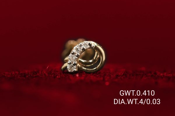 Golden Halo Diamond Nosepin
